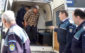 Mascaţi ai Jandarmeriei au rămas la Stoeneşti