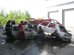 Echipa de descarcerare în acţiune