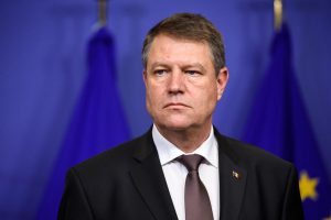 Klaus Iohannis şi-a anunţat candidatura pentru un nou mandat de preşedinte al ţării