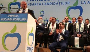 Băsescu,vizită cu incident la Piteşti