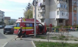 Echipajul SMURD a ridicat fetiţa – Ziarul Argeşul - ediţia online Echipajul SMURD a ridicat fetiţa