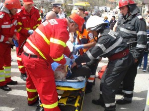 Grav rănit, şoferul a fost transportat la spital