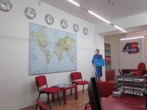 Agenţiile de turism - goale, hotelurile... pline