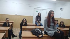 Nimic nu merge fără un zâmbet pe buze