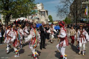 Şcoala Populară de Arte, pe portativul Simfoniei lalelelor