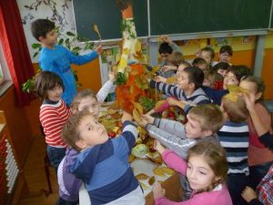 Activităţi şcolare la Mioveni