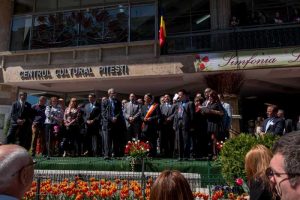 Piteştiul - bucuros de oaspeţi înalţi