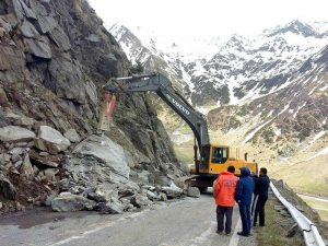 Stâncile căzute pe Transfăgărăşan, îndepărtate