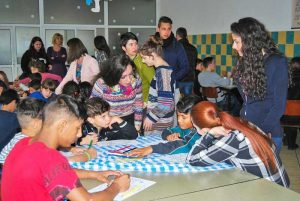 Campulung – Ziarul Argeşul - ediţia online Centrele subordonate DGASPC Argeş - programe speciale de 1 iunie