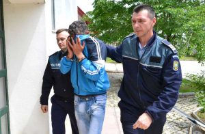 ViolatorCostesti04 – Ziarul Argeşul - ediţia online Escortat la audiere