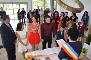 Şi-au unit destinele în noua Casă a Căsătoriilor 