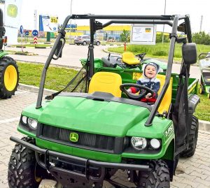 Târgul "AGRO", atractiv şi pentru cei mici – Ziarul Argeşul - ediţia online Târgul "AGRO", atractiv şi pentru cei mici