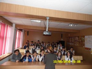 Ziua Monarhiei, marcată pe băncile şcolii