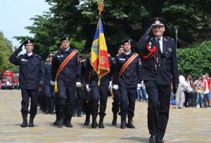 Defilarea efectivelor ISU Argeş