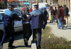 Arestat pentru furt după un an