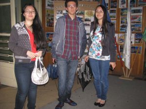 Ştefania (stânga), Răzvan şi Georgiana 