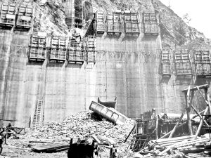 50 de ani de la construcţia Barajului Vidraru