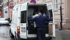Momentul reţinerii suspecţilor – Ziarul Argeşul - ediţia online