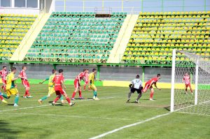 CS Mioveni contestă anularea golului din partida cu FC Braşov