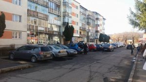 Parcarea unde au fost tăiate anvelopele – Ziarul Argeşul - ediţia online