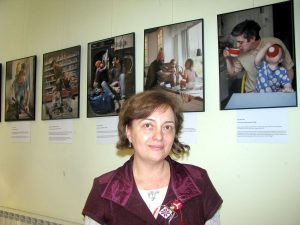 Defineşte FEMINA! - Feminitatea are de-a face şi cu tenacitatea de a lupta pentru valorile în care crezi!