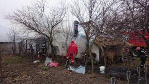 Sexagenara a ars împreună cu casa