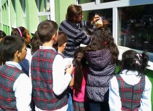 Alexandru Tudor, generos cu autografele