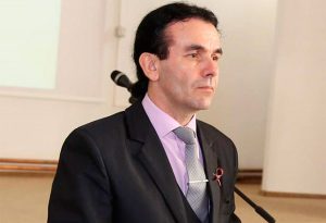 Nu schimbaţi denumirea Pieţei 