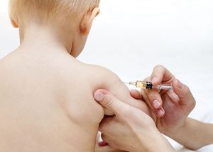 Fără amenzi pentru părinţii care nu îşi vaccinează copiii