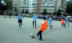 Fotbalul argeşean încă n-a murit. Aceste fetiţe îl ţin în viaţă