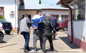 Argeşeni trimişi la puşcărie