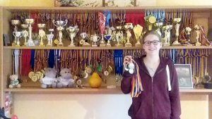 Ana Oţoiu, peste 200 de medalii, la nataţie, la numai 11 ani