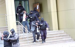 Încă trei proxeneţi au fost capturaţi