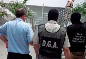 Condamnat cu suspendare pentru dare de mită