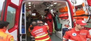 Adolescentul înecat în piscină, în stare critică