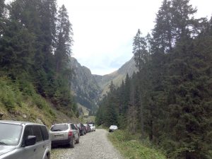 Turiştii, disperaţi de drum – Ziarul Argeşul - ediţia online