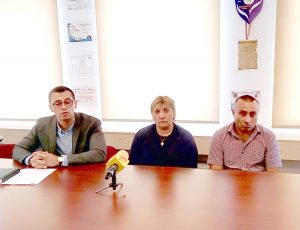 La trei ani de la moartea suspectă a copilului, părinţii caută încă adevărul