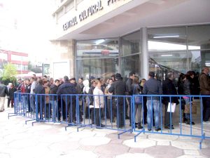 Ce ne facem, că e criză de meseriaşi?!