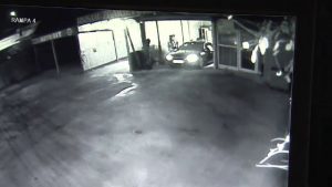 Maşină furată dintr-o spălătorie din Piteşti