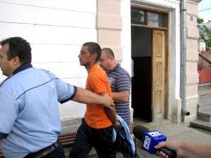 Arestat pentru sechestrarea unei femei