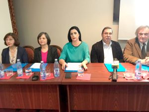 Estera Stămoiu declară război cancerului de col uterin