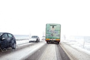 Zăpada iar ne-a dat bătăi de cap