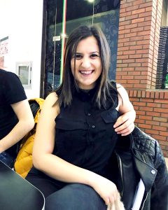 Suntem sau nu dependeţi de telefonul mobil?