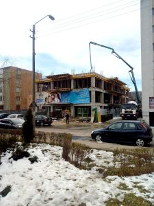 Piteştiul, sufocat de invazia imobiliară