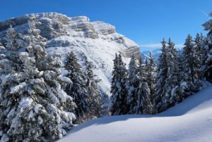 La munte va ninge şi va fi viscol