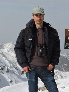 Adrian Mestecăneanu – Ziarul Argeşul - ediţia online