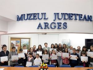 Apa le-a aprins imaginaţia elevilor din Argeş