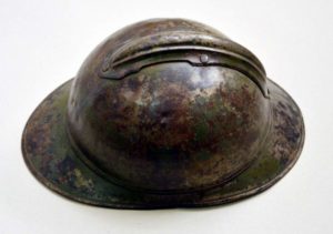 Exponatul lunii la Muzeul Judeţean: o cască militară de pe vremea Primului Război Mondial
