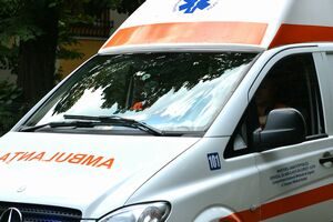 Șofer de ambulanța prins băut la volan