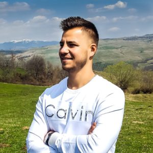 Studentul pasionat de mecanică